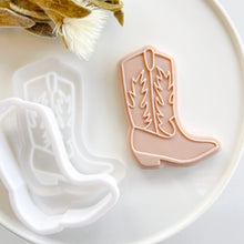 Load image into Gallery viewer, Cowgirl Boot Raised/Imprint Stamp &amp; Cutter
